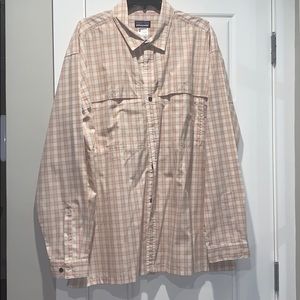 NBW Men’s Patagonia Button-Down
